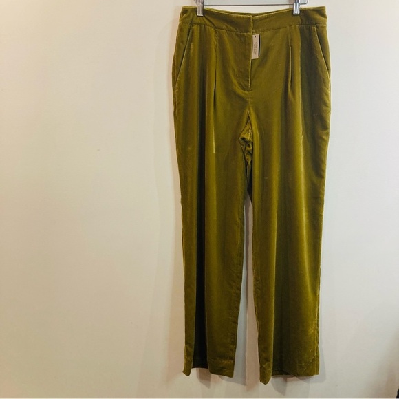 RW & CO Sz 10 Velour Pleated Front Pockets Straight Leg High Rise Trousers NEW - Picture 3 of 13